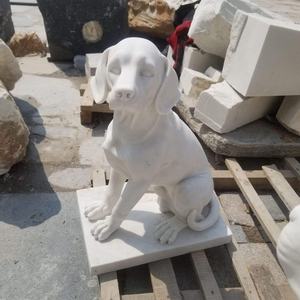 Boîtes aux lettres sculptées avec des motifs de chiens adorables - Product Image 1