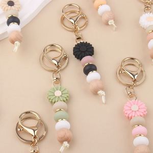 Small Daisy DIY Eco-Friendly Carabiner <b>Keychain</b> Pendant Silicone Bead String Bag Bracelet with <b>Keychain</b> - Product Image 2