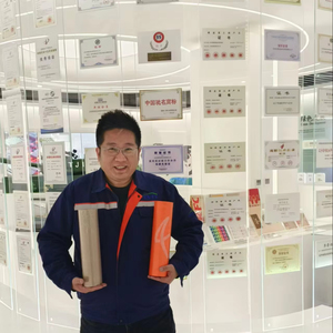 กระดาษคราฟท์สีน้ำตาลเคลือบ PE ผ้าทอเคลือบลามิเนตป้องกันสนิม VCI สำหรับจัดเก็บและขนส่งเหล็กม้วน - Product Image 1