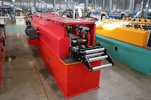 Beliebte C U Light Gauge Metall bolzen-und Ketten rollen form maschine - Product Image 6