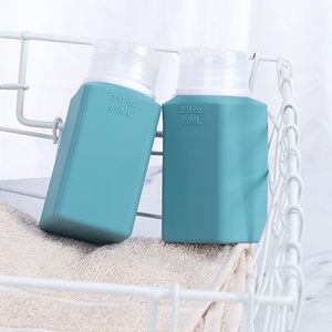 Botella de Silicona Portátil para Viaje, Rectangular, a Prueba de Fugas, para Regalo Promocional - Product Image 3