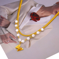Collier double couche en acier inoxydable plaqué or, chaîne serpent plate, pendentif papillon perle baroque, collier superposé pour femme