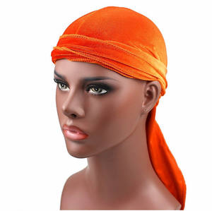Turbantes de Moda para Hombre al por Mayor, Gorro Pirata Trenzado de Terciopelo con Cola Larga, Casual, Deportivo, para Exteriores, Personalizado, Cómodo y Elástico - Product Image 4