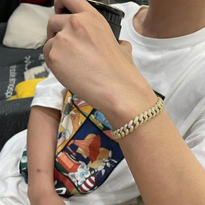 Bracelet cubain en moissanite avec bijoux VVS pour hommes et femmes, idéal pour les fêtes et le streetwear - Product Image 4