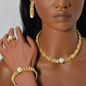 Ensemble de bijoux de luxe africains brésiliens de Dubaï, plaqué or 18 carats, fabrication d'ensemble de bijoux en perles - Product Image 6