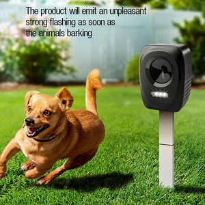 Bán buôn siêu âm ngoài trời động vật <span class=keywords><strong>Repeller</strong></span> năng lượng mặt trời Dog Bird rat Pest Chuột đẩy lùi thiết bị pin Cat repellant động vật gặm nhấm thiết bị - Product Image 3