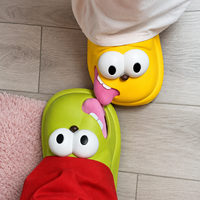 Chaussons fantaisie à l'effigie de personnages de dessins animés, pantoufles d'intérieur légères en EVA antidérapantes avec motif mignon de chiot