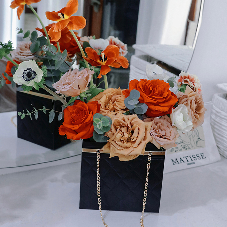 PATIKIL 10 Bustine Regalo In Carta Per Confezioni Bouquet – 13x13x15,5 Cm, Colore Nero, Per Bomboniere E Festeggiamenti