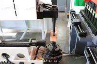 Cintreuse automatique de panneaux PBE2000 haute efficacité à formage rapide et de précision pour la production en série de tôles métalliques