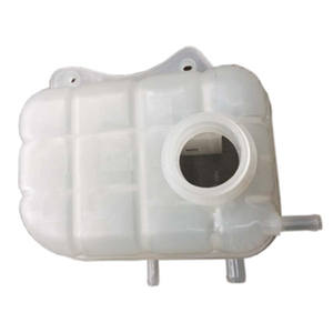 Sistema <span class=keywords><strong>de</strong></span> enfriamiento automático Tanque <span class=keywords><strong>de</strong></span> botella <span class=keywords><strong>de</strong></span> expansión <span class=keywords><strong>de</strong></span> refrigerante 2108-1311014 para automóvil LADA - Product Image 5