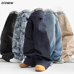 Jeans de Lujo para Hombre Talla Grande DiZNEW, Jeans de Diseñador con Logotipo Personalizado, Jeans Hombre de Corte Holgado, Jeans de Mezclilla Bordados y Plegados - Product Image 3