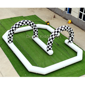 Su misura in PVC per bambini autoscontri all'aperto <span class=keywords><strong>pista</strong></span> gonfiabile <span class=keywords><strong>pista</strong></span> da corsa Soft Play gonfiabile corsa ad ostacoli per bambini - Product Image 3