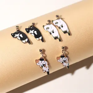 Cartoon Cute Kitten Alloy Ear Stud Girls Fashion Sweet Cat Pendant Earrings Trendy Charm Jewelry Accessories Gift For Women