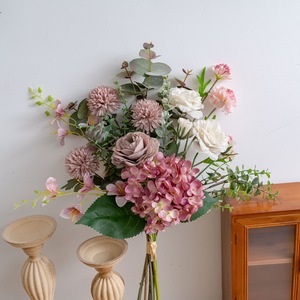 Bouquet de fleurs artificielles CallaFloral Rose blanche Hortensia Eucalyptus Décoration de mariage à domicile CF02133 - Product Image 1