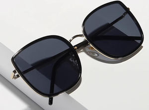 Xinrunjin Custom Logo Gafas de sol Gift Set Gafas de sol con Estuche Personalizado para Regalos Empresariales & Marca Personal - Product Image 2