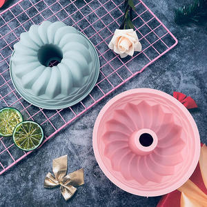 <span class=keywords><strong>Moule</strong></span> à pain rond 3D en silicone sans BPA, antiadhésif, réutilisable, <span class=keywords><strong>moule</strong></span> à spirale pour gâteau <span class=keywords><strong>avec</strong></span> <span class=keywords><strong>trou</strong></span> <span class=keywords><strong>au</strong></span> centre - Product Image 2