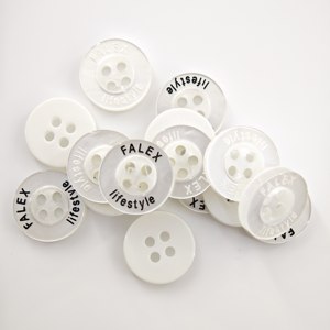 <span class=keywords><strong>Botones</strong></span> de Resina de Poliéster Perlados de 4 Agujeros con Logotipo Grabado a Láser Personalizado, <span class=keywords><strong>Botones</strong></span> Planos <span class=keywords><strong>al</strong></span> <span class=keywords><strong>por</strong></span> <span class=keywords><strong>Mayor</strong></span> para Camisetas Polo y Accesorios de Ropa - Product Image 5