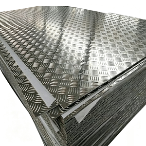 Lámina de Aluminio Antideslizante con Patrón de Cuadros para Piso de Autobús - Product Image 3
