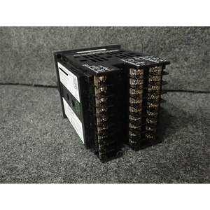 Controlador Digital Universal UDC2800 DC2800-CE-1S0-200-000-00-0 en Stock DC2800-CE-1S0-200-000-00-0 UDC2800 Universal Digital Co - Product Image 3