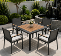 Chaise de salle à manger d'extérieur en aluminium avec table carrée, ensemble de salle à manger en contreplaqué pour patio, jardin et restaurant - Vente chaude