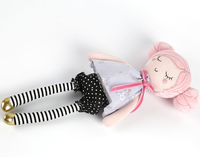 Usine en gros Personnalisé chiffon fille poupée en tissu fait main poupée douce en peluche jouet mignon fille de mode fabricant de jouets en peluche OEM bébé poupée de chiffon