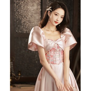 NNR Abiti Eleganti per Madre della Sposa in Vendita, Oro Champagne in Raso, Linea A, Ricamo ELEGANTE, Abiti da Sera Traspiranti per Donne - Product Image 3