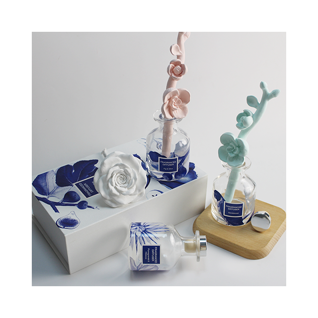 Home & Hotel Decoration Custom Fragrance Essential Oil Ceramic Flower Aroma Reed Diffuser with Aromatherapy