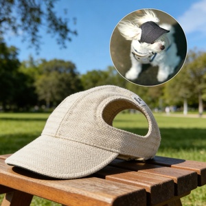 Boné de Sol Personalizado para Cães, Chapéu de Tecido para Esportes ao Ar Livre para Pets, Boné de Lona Ajustável com Viseira e Abertura para Orelhas - Product Image 1