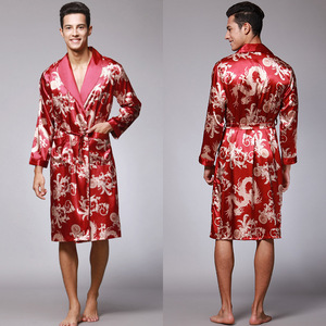 Ensemble de vêtements de nuit de luxe en soie pour hommes Nouveau design <span class=keywords><strong>Pyjamas</strong></span> d'hiver avec chemise de nuit à manches longues Robe de nuit en satin bon marché - Product Image 6
