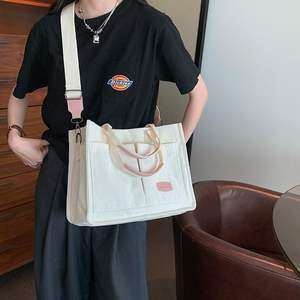 حقيبة مفتوحة من الأعلى مع شعار مخصص سعة كبيرة جيوب متعددة حزام قابل للتعديل - Product Image 3