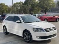 Volkswagen Gran Lavida d'occasion 2014 1.6L Version Sport Automatique Voiture d'occasion