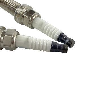 Vente en gros d'usine 9091901253 9091901275 Bougie d'allumage de voiture Iridium Platinum SC20HR11 pour Toyota Corolla Auris - Product Image 2