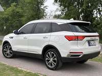 Zotye T500 1.5T Essence SUV Automatique 2018 d'occasion, sièges électriques en cuir foncé, 150-200 ch, 15000-25000 milles, Euro VI, feux LED