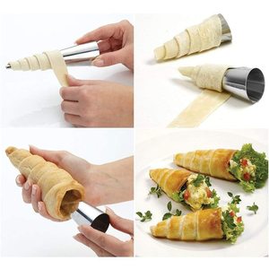19 Pack Stainless Steel Cream Horn Molds and <strong>Piping</strong> Nozzle Set with <strong>Mini</strong> Icing <strong>Bags</strong> and Cleaning Brush for Professional Baking - Product Image 6