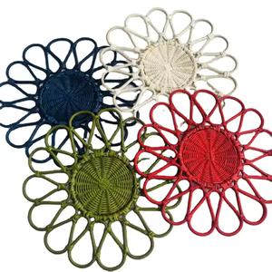 Offre Spéciale plaque de chargeur en rotin naturel fait à la main plateau de tissage en bambou Style Viet Nam conception de fleurs pour les mariages en gros Viet Nam - Product Image 4