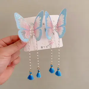 Nouveau modèle de pinces à cheveux longues perles avec pompon pour enfants, broderie papillon, tressage, accessoires pour filles et enfants