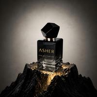 Flacon de parfum en verre carré à facettes de 50 ml avec boîte, base épaisse et lourde, capuchon noir géométrique, col doré - Vente en gros