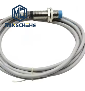 Capteur de proximité inductif M12 IME12-04BNSZW2K et IME12-04BNSZW2S pour l'automatisation industrielle, la détection de métaux et le positionnement - Product Image 1