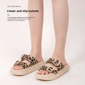 สินค้ามาแรงปี 2026 รองเท้าแตะนุ่มสบายแบบกำหนดเอง ซักได้ รุ่นคลาวด์ สำหรับผู้หญิง รองเท้าใส่ในบ้านและรองเท้าสไลด์สำหรับใส่ในบ้านและนอกบ้าน พร้อมคุณสมบัติกันลื่น - Product Image 3