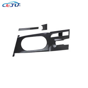 Cache de console centrale en fibre de carbone pour <span class=keywords><strong>Hyundai</strong></span> Elantra <span class=keywords><strong>2021</strong></span> 2022 2023 CN7, avec support de levier de vitesses et porte-gobelet - Product Image 3