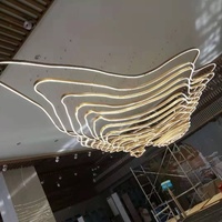 Lustre de luxe en forme de vague de montagne pour hall d'hôtel, escalier, luminaire suspendu LED artistique sur mesure, grande taille, luminaire décoratif de plafond