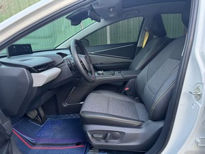 Toyota BZ5 2025 550 JOY Usado, Vehículo Eléctrico, 5 Plazas, 1.000 Km, Pintura Original, Sin Accidentes - Product Image 3