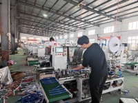 Máquina empacadora de palillos personalizada de suministro de fábrica con paquete de papel con patrones de 3 colores