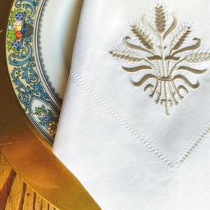 <span class=keywords><strong>Tovaglioli</strong></span> <span class=keywords><strong>e</strong></span> Tovaglie in Lino con Foglia d'Oro, Lavabili ed Ecologici, Moderni <span class=keywords><strong>e</strong></span> Lussuosi, con Orlo a Punto Smirne, per Matrimoni - Product Image 4