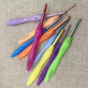 Nuevo ganchillo de plástico de color caramelo, ganchillo antideslizante, palo de tejer de color, suéter, lana, ganchillo con mango de cepillo de dientes - Product Image 4