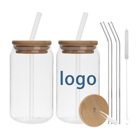 Vente en gros de canettes en verre borosilicate résistant à la chaleur et au froid, verres à bière avec couvercles en bambou et paille