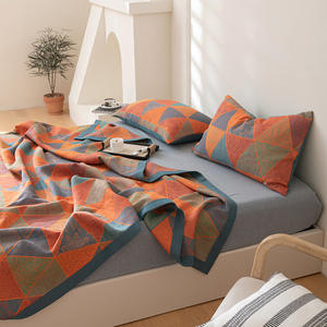 Couverture de lit multifonctionnelle en gaze triple couche coton-polyester de qualité maternelle et infantile, idéale pour l'été et la climatisation – Approvisionnement direct usine - Product Image 2