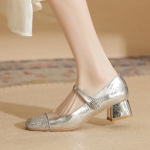 Zapatos de Novia Hechos a Mano con Diseño de Pedrería, Tacones Altos y Gruesos con Cordones, para Mujer, Formales y a la Moda, Venta al Por Mayor Directo de Fábrica - Product Image 2