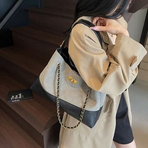 Lady's <b>Handbag</b> Fashionable PU <b>Chain</b> Bags Casual Leather Tote Bags - Product Image 3