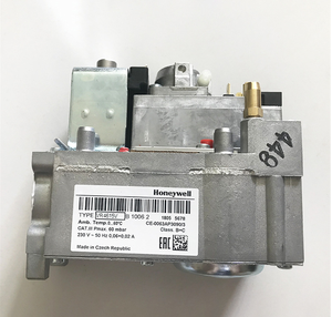 Gaz US pour chaudière commerciale VR4615VB1006 Original en stock - Product Image 1